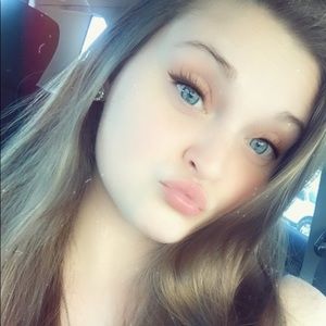 Meet your Posher, Brandy